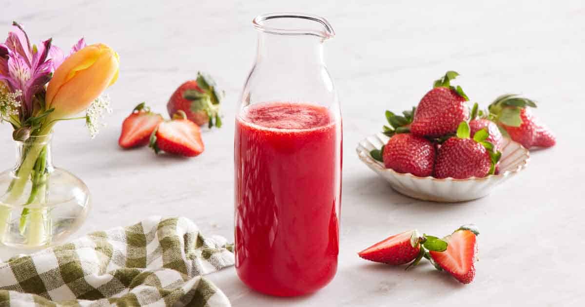 Easy 15-Minute Strawberry Syrup: Healthy Alternative to Store-Bought